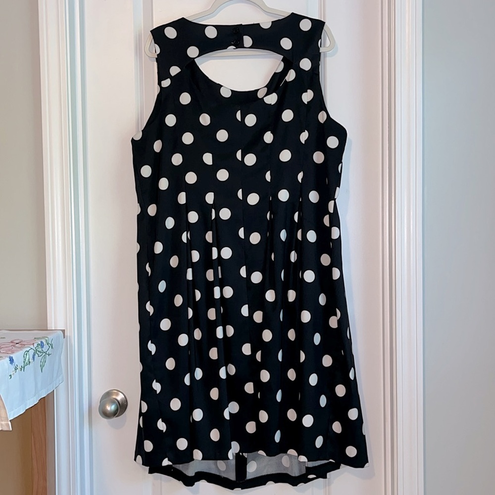 AGB Dress Black and White Sleeveless Polka Dot Dress - Picture 4 of 10